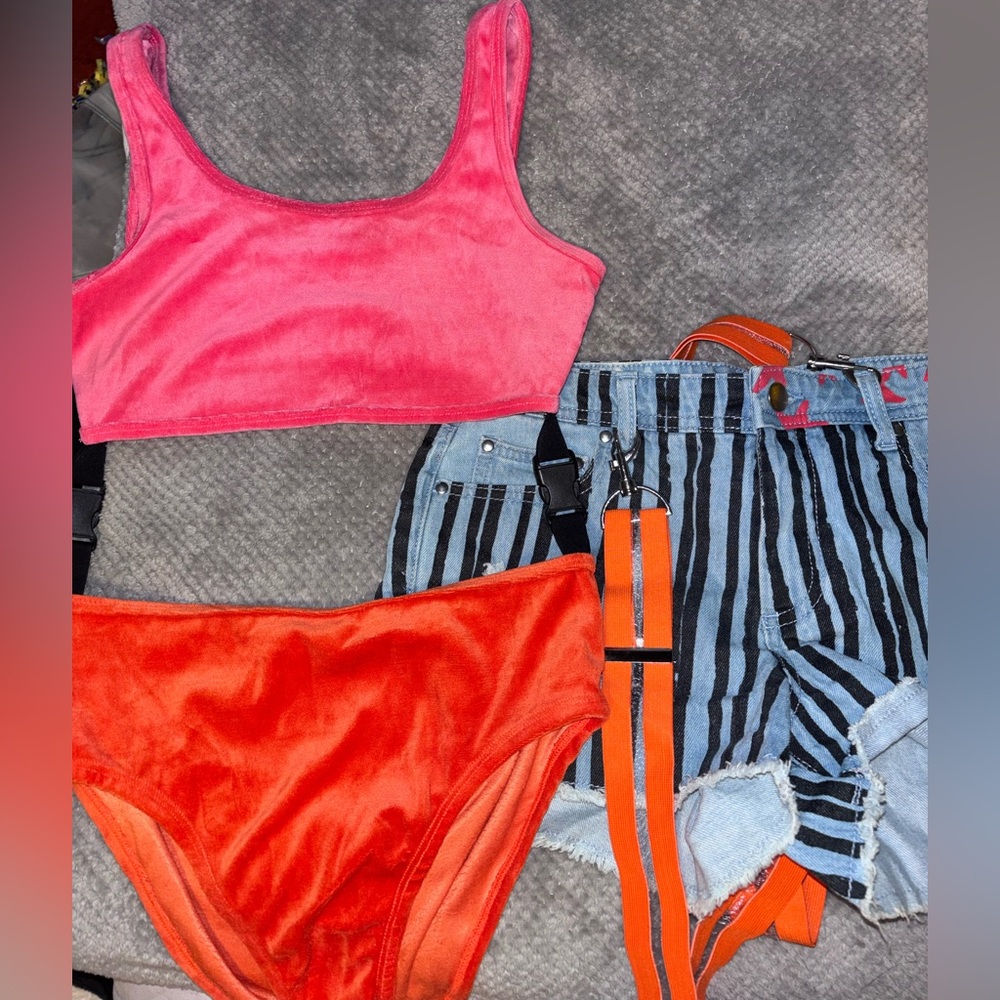 Full Harley Quinn Birds of Prey Costume (Small)